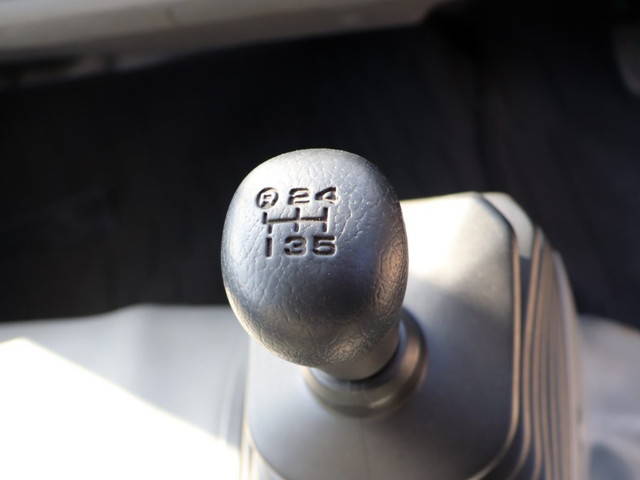 トヨタトヨエースダブルキャブ（Wキャブ）小型（2t・3t）[写真13]