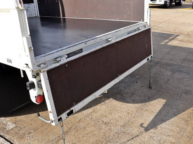 トヨタトヨエースダブルキャブ（Wキャブ）小型（2t・3t）[写真18]