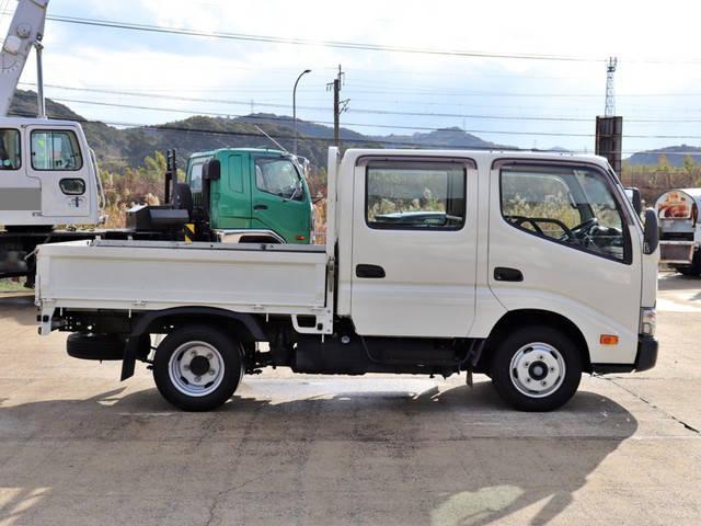 トヨタトヨエースダブルキャブ（Wキャブ）小型（2t・3t）[写真06]