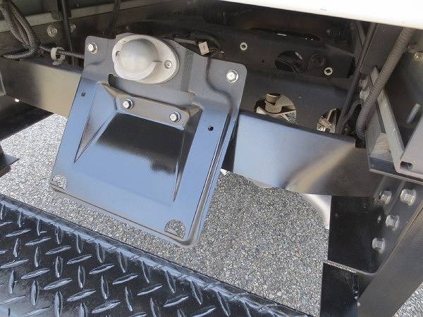 三菱ふそうキャンターアルミバン小型（2t・3t）[写真18]