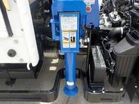 三菱ふそうキャンタークレーン4段小型（2t・3t）[写真17]