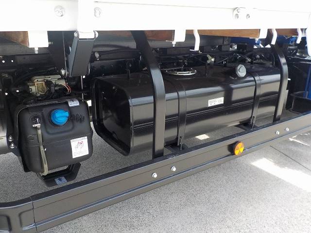 三菱ふそうキャンタークレーン4段小型（2t・3t）[写真24]