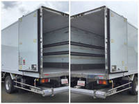 三菱ふそうファイター冷凍車（冷蔵車）中型（4t）[写真10]