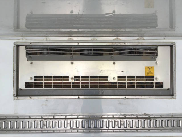 三菱ふそうファイター冷凍車（冷蔵車）中型（4t）[写真16]