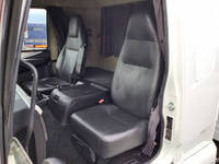 三菱ふそうファイター冷凍車（冷蔵車）中型（4t）[写真32]