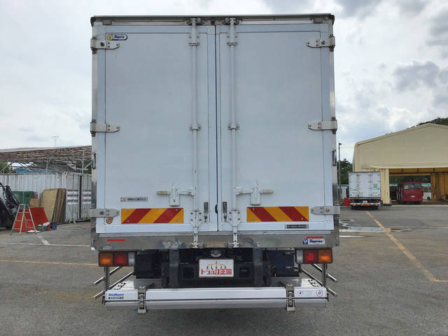 三菱ふそうファイター冷凍車（冷蔵車）中型（4t）[写真08]