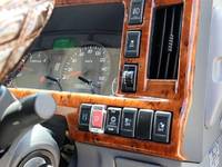 いすゞエルフダブルキャブ（Wキャブ）小型（2t・3t）[写真21]