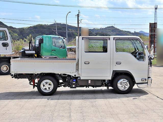 いすゞエルフダブルキャブ（Wキャブ）小型（2t・3t）[写真03]