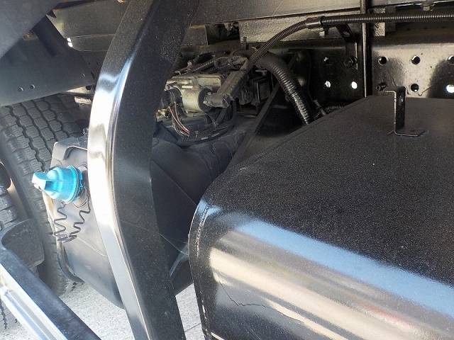 三菱ふそうキャンタークレーン4段小型（2t・3t）[写真14]