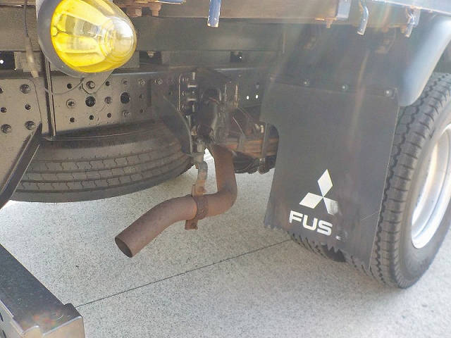 三菱ふそうキャンタークレーン4段小型（2t・3t）[写真15]