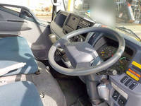 三菱ふそうキャンタークレーン4段小型（2t・3t）[写真06]