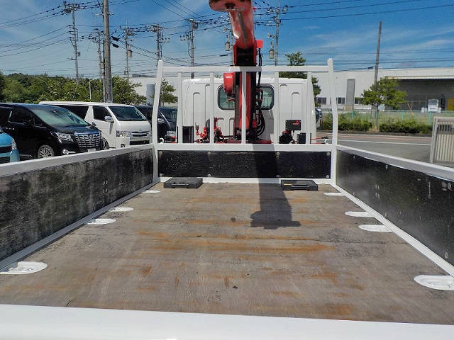 三菱ふそうキャンタークレーン4段小型（2t・3t）[写真08]