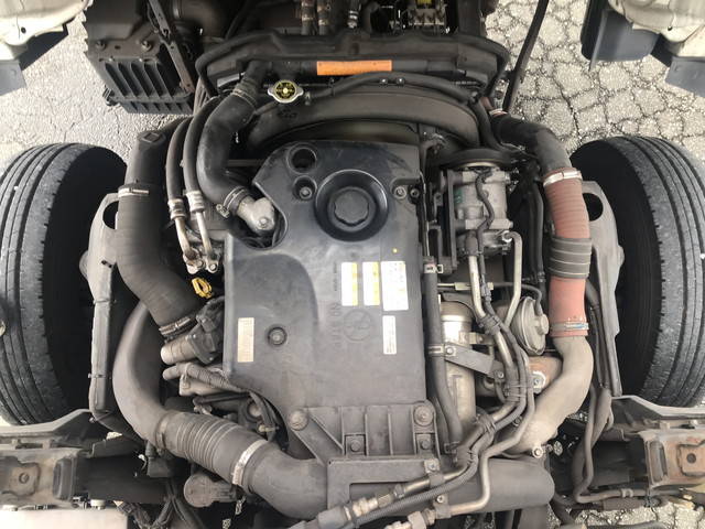 いすゞエルフ冷凍車（冷蔵車）小型（2t・3t）[写真23]