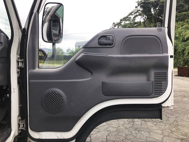 いすゞエルフ幌車小型（2t・3t）[写真26]