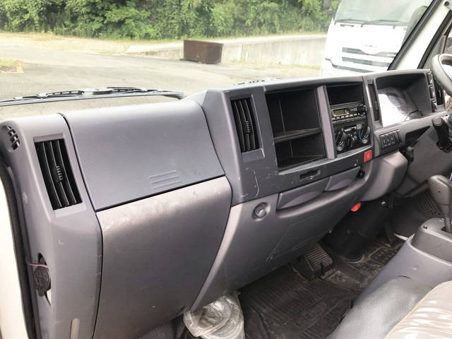 いすゞエルフ幌車小型（2t・3t）[写真30]