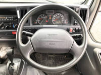 いすゞエルフ幌車小型（2t・3t）[写真32]