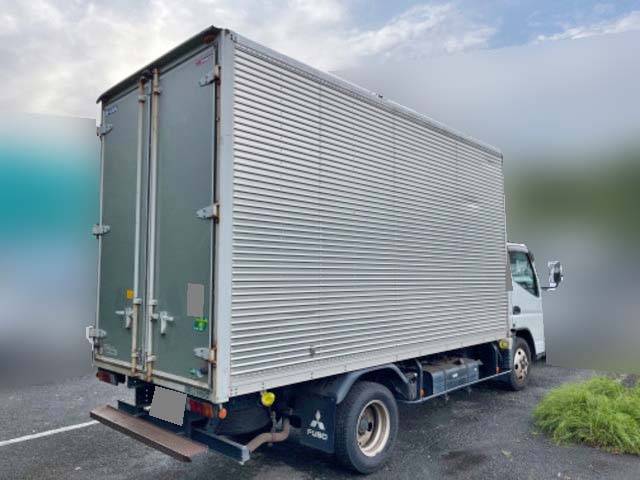 三菱ふそうキャンターアルミバン小型（2t・3t）[写真02]