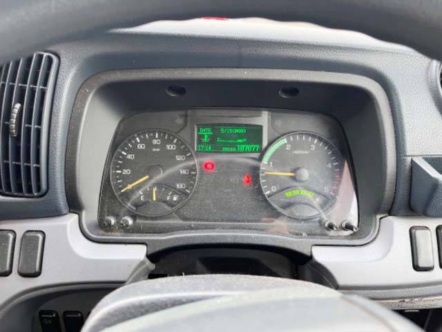 三菱ふそうキャンターアルミバン小型（2t・3t）[写真20]