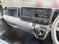 三菱ふそうキャンターアルミバン小型（2t・3t）[写真21]