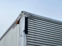 三菱ふそうキャンターアルミバン小型（2t・3t）[写真08]