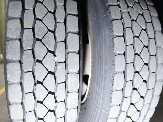 三菱ふそうキャンターアルミウイング小型（2t・3t）[写真26]