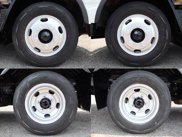 三菱ふそうキャンターダブルキャブ（Wキャブ）小型（2t・3t）[写真19]