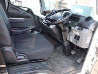 三菱ふそうキャンターダブルキャブ（Wキャブ）小型（2t・3t）[写真22]