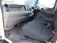 三菱ふそうキャンターダブルキャブ（Wキャブ）小型（2t・3t）[写真24]