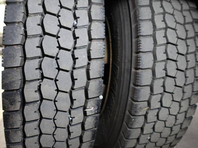 三菱ふそうキャンターアルミバン小型（2t・3t）[写真25]