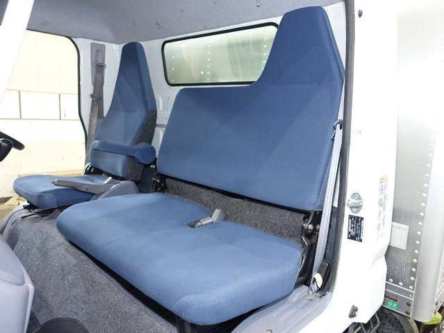 三菱ふそうキャンターアルミバン小型（2t・3t）[写真29]