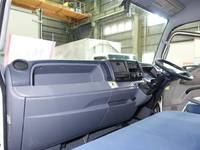 三菱ふそうキャンターアルミバン小型（2t・3t）[写真30]