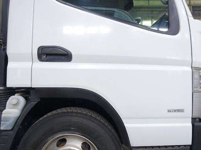 三菱ふそうキャンターアルミバン小型（2t・3t）[写真06]