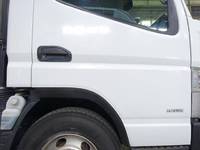 三菱ふそうキャンターアルミバン小型（2t・3t）[写真06]