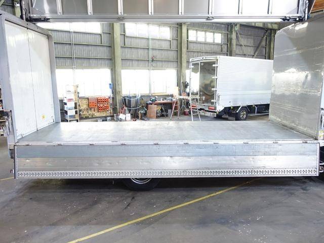 いすゞフォワードパネルウイング中型（4t）[写真14]