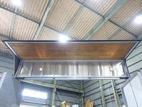 いすゞフォワードパネルウイング中型（4t）[写真16]