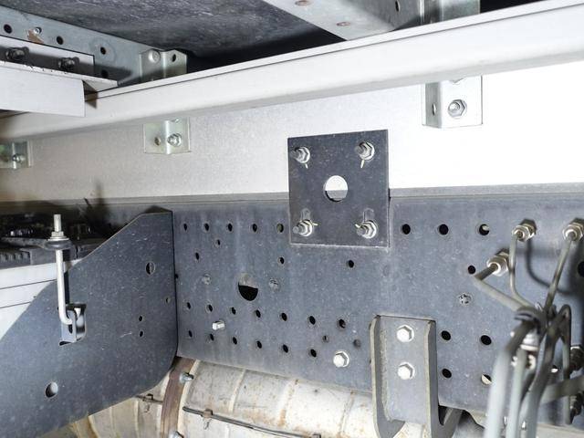 いすゞフォワードパネルウイング中型（4t）[写真20]