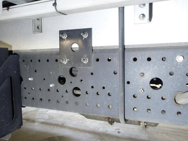 いすゞフォワードパネルウイング中型（4t）[写真23]