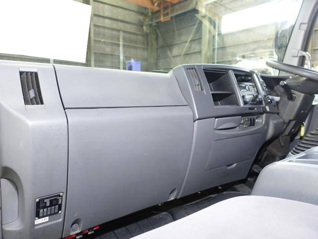 いすゞフォワードパネルウイング中型（4t）[写真32]