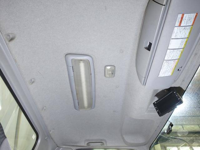 いすゞフォワードパネルウイング中型（4t）[写真38]