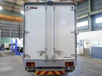 いすゞフォワードパネルウイング中型（4t）[写真07]