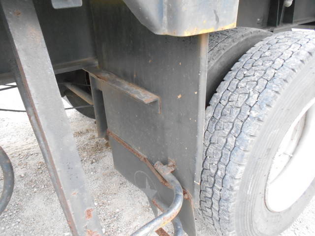 その他のメーカーその他の車種煽付平床式トレーラー大型（10t）[写真16]