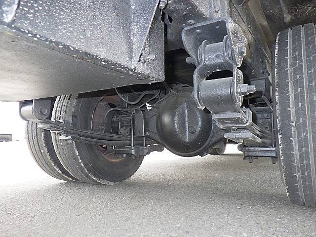 日野デュトロパネルバン小型（2t・3t）[写真13]