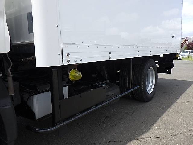 日野デュトロパネルバン小型（2t・3t）[写真16]