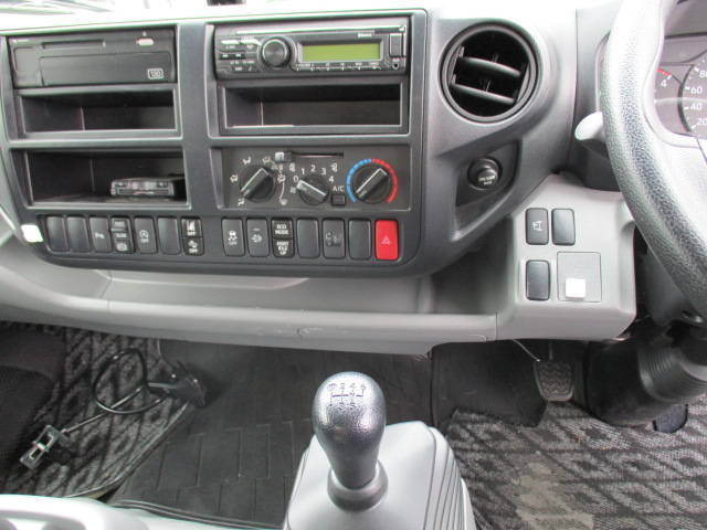 トヨタダイナアルミバン小型（2t・3t）[写真10]