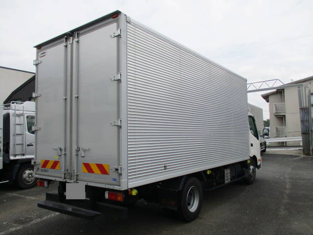 トヨタダイナアルミバン小型（2t・3t）[写真02]