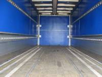 いすゞフォワードアルミウイング中型（4t）[写真06]