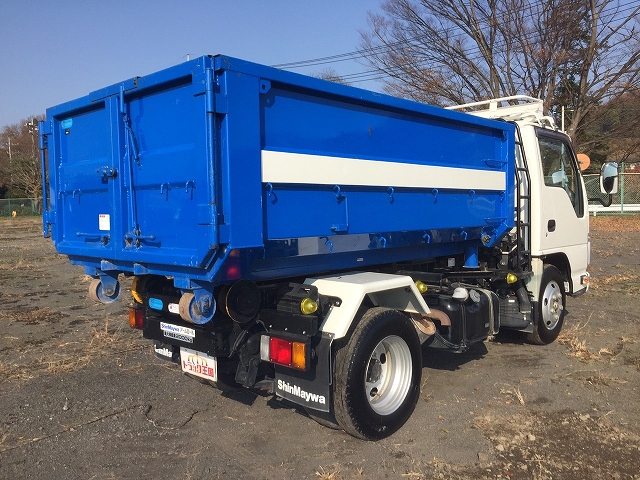 いすゞエルフアームロール小型（2t・3t）[写真02]