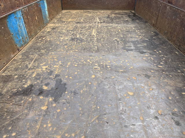 いすゞエルフクレーン3段小型（2t・3t）[写真10]