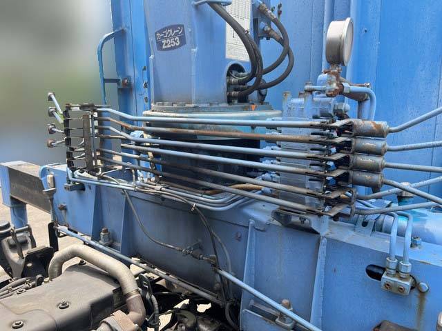 いすゞエルフクレーン3段小型（2t・3t）[写真16]