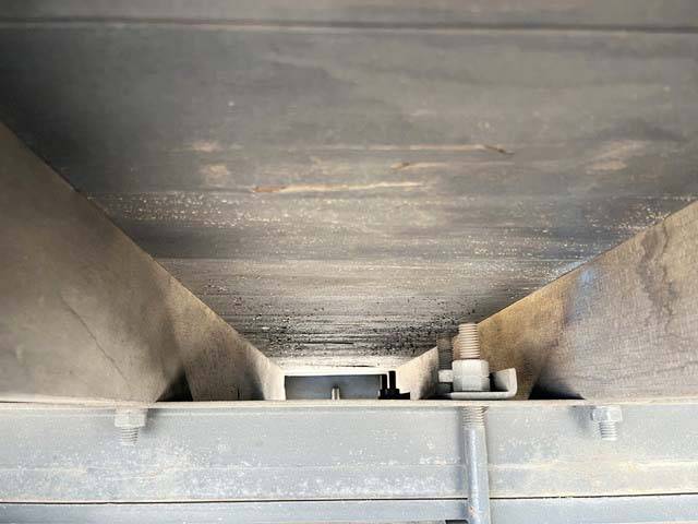 いすゞエルフクレーン3段小型（2t・3t）[写真24]